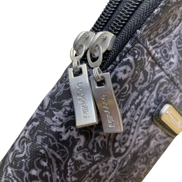 Baggallini Women’s Black Paisley RFID-Blocking Wristlet Wallet Size S - Picture 12 of 13
